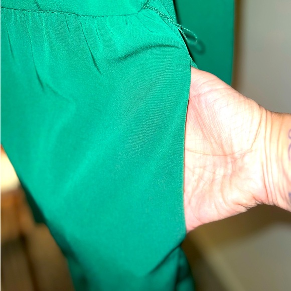 🤩 NEW LISTING! NY & Co Green Tiered DressWomen’s Sz Medium Pullover Button - Picture 8 of 9